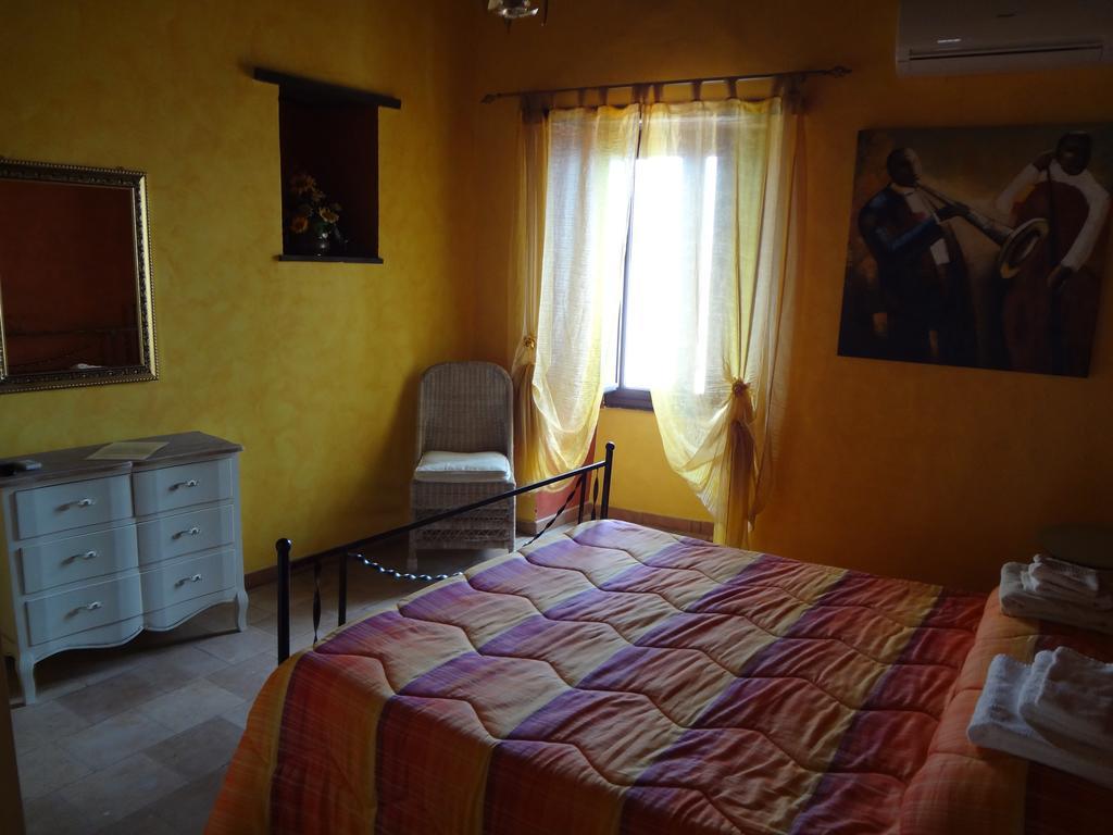B&B Nonna Ida Скалеа Стая снимка